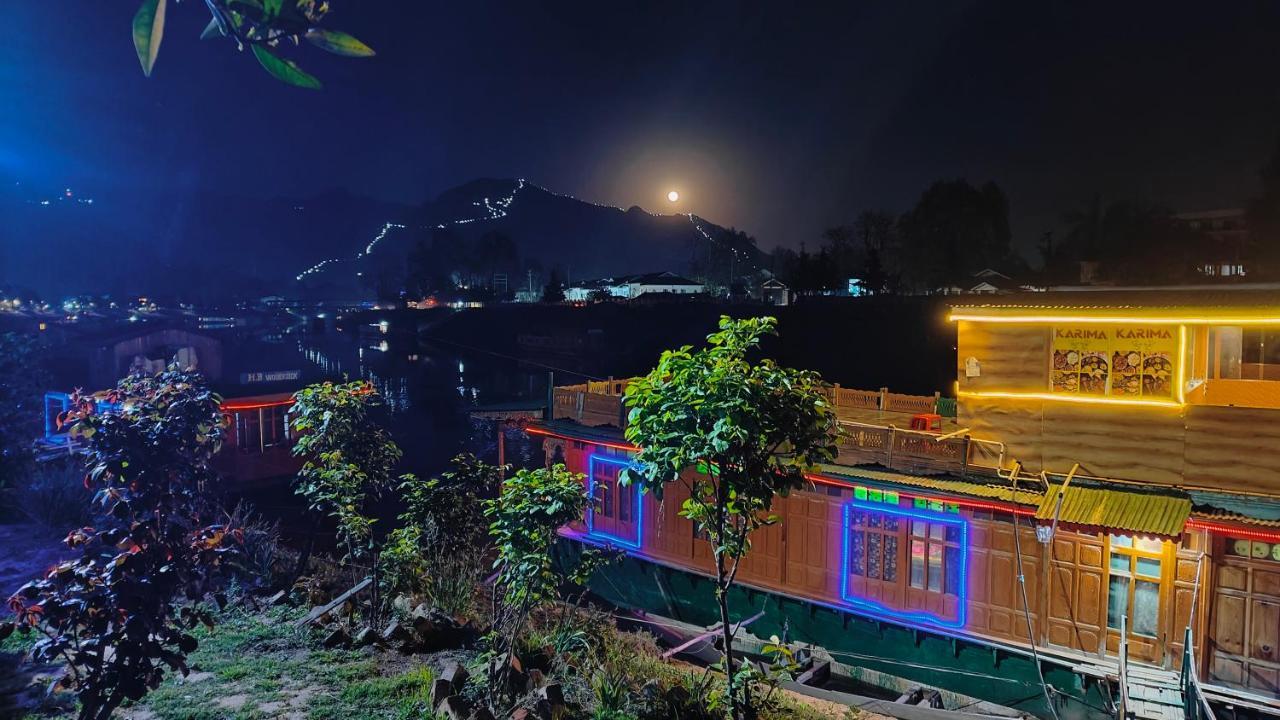 Houseboat Karima Palace Srīnagar Zewnętrze zdjęcie