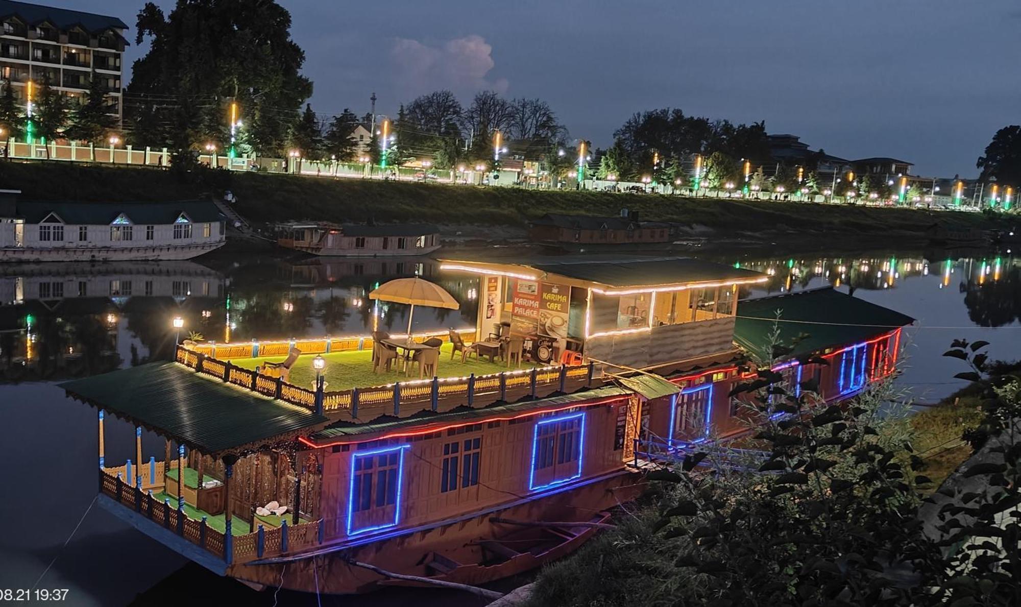 Houseboat Karima Palace Srīnagar Zewnętrze zdjęcie