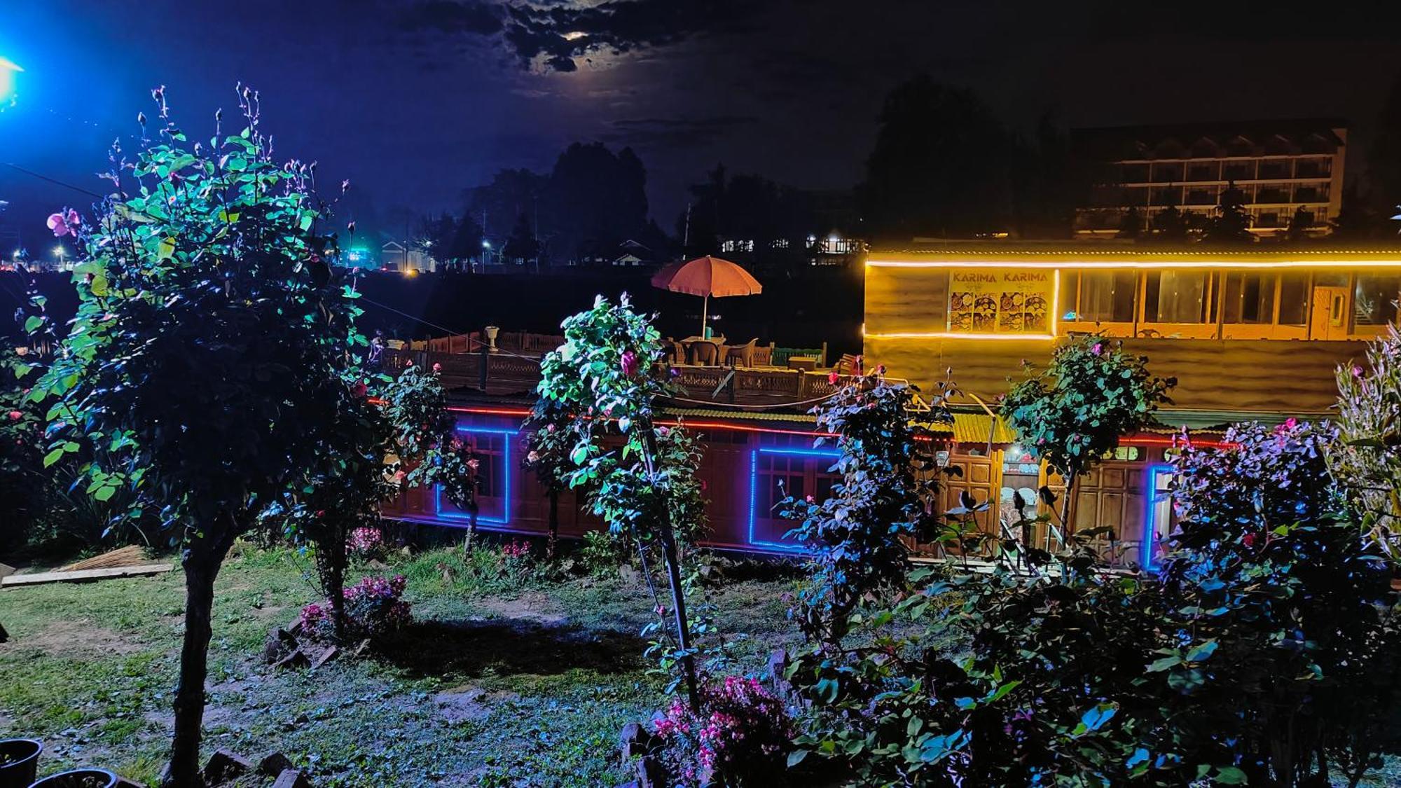 Houseboat Karima Palace Srīnagar Zewnętrze zdjęcie